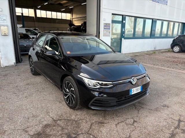 Volkswagen Golf 1.0 TSI EVO Life DSG