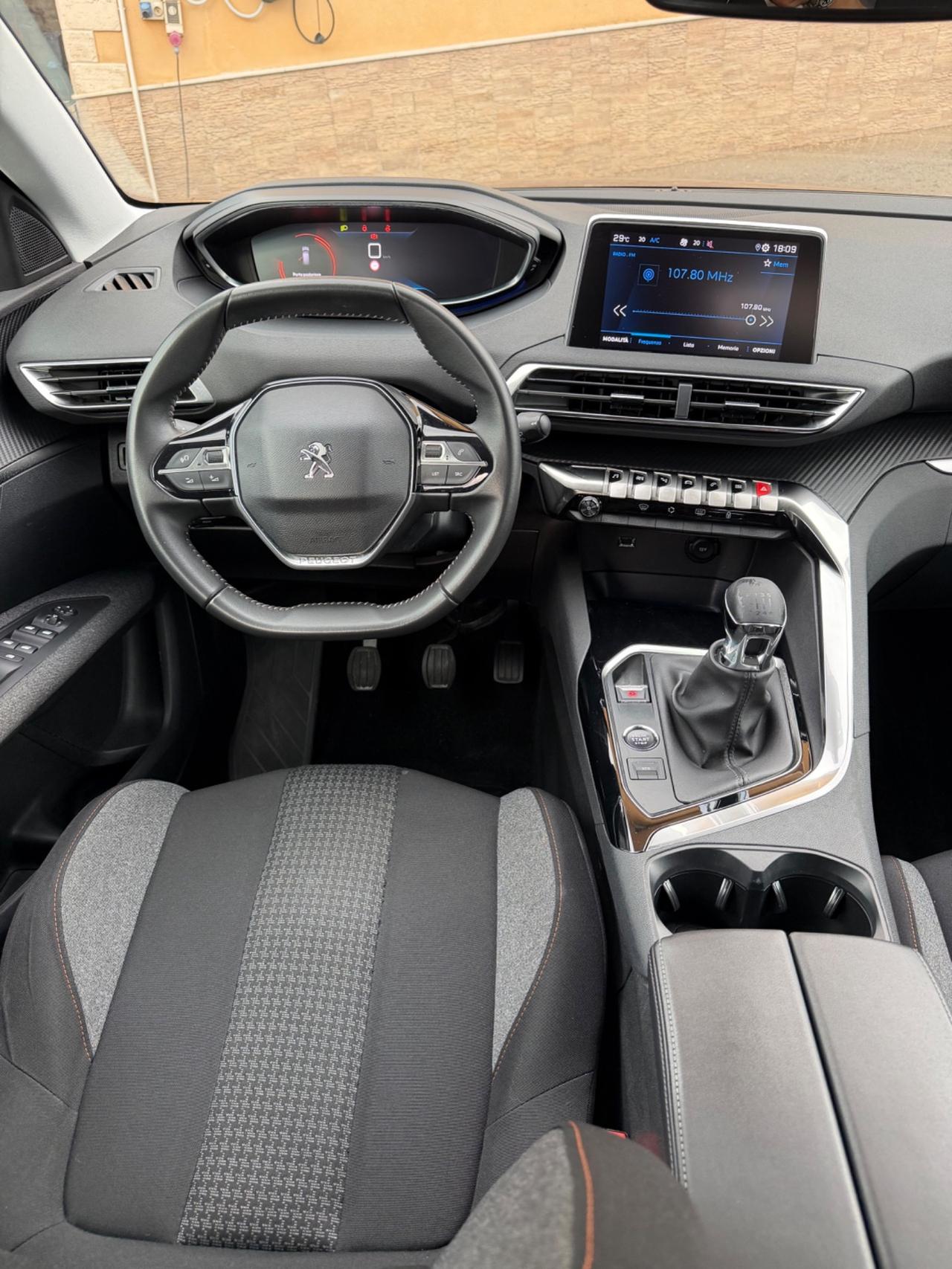 Peugeot 3008 1.5 BlueHDi 130 S&S Active Pack 2022