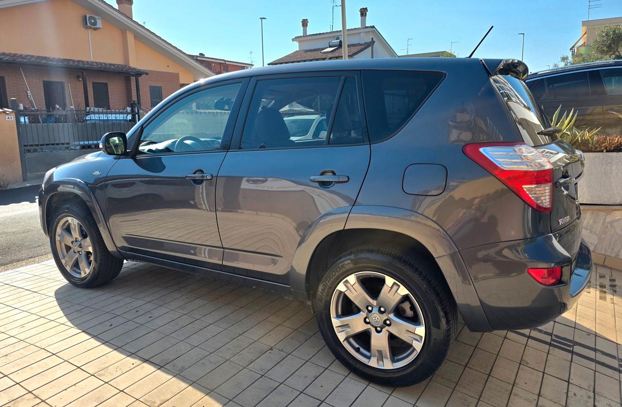 Toyota RAV 4 RAV4 Crossover 2.2 D-Cat A/T 150 CV Luxury