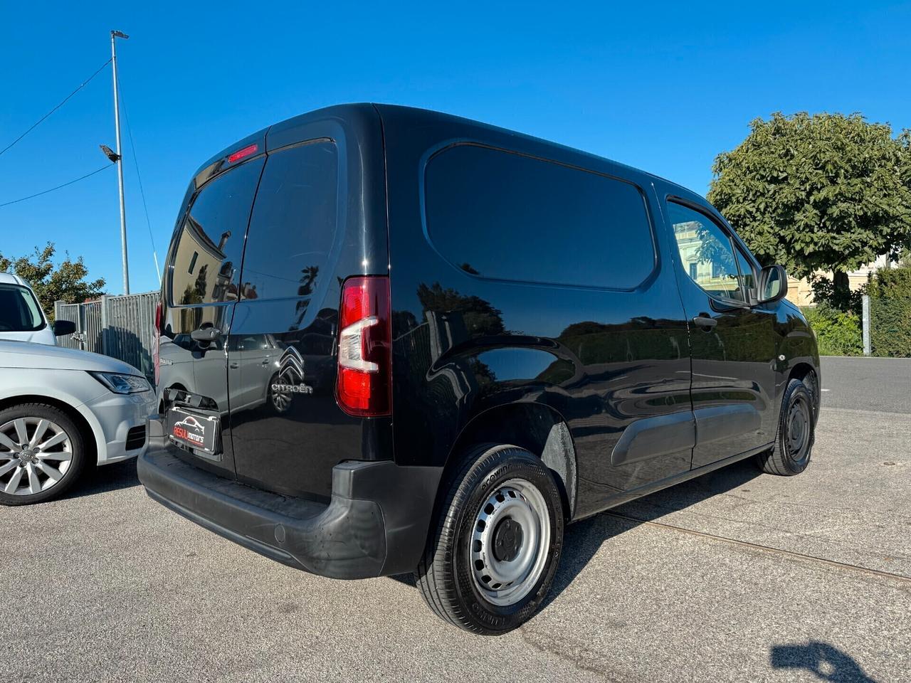 Citroen Berlingo BlueHDi 75 Van M Control