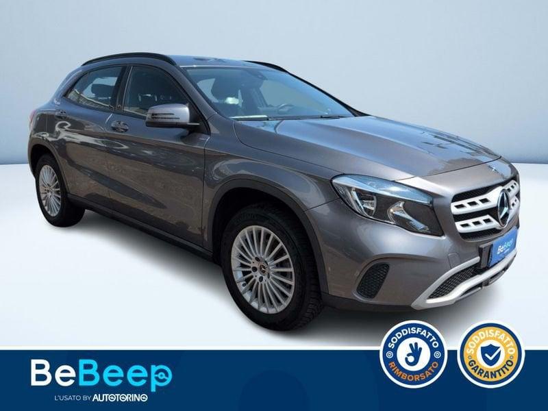 Mercedes-Benz GLA 180 D BUSINESS AUTO