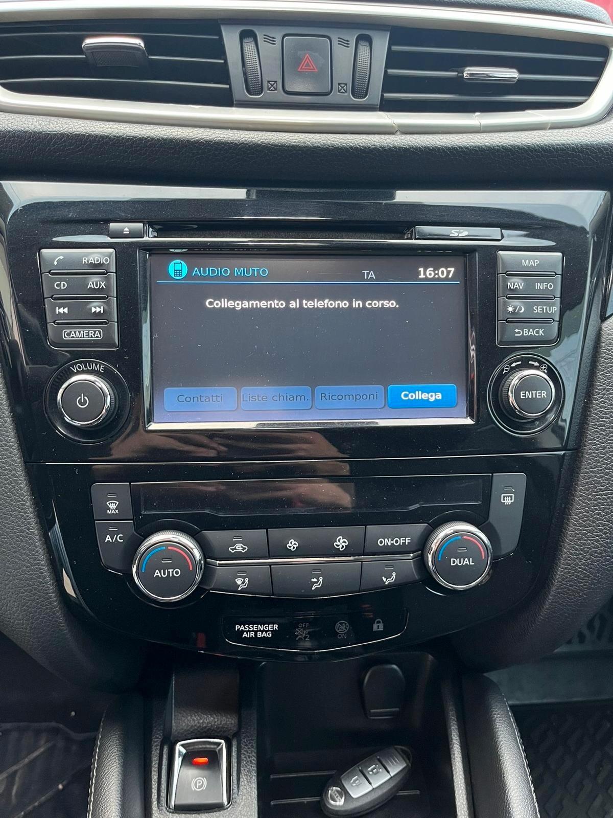 Nissan Qashqai 1.5 dCi N-Connecta