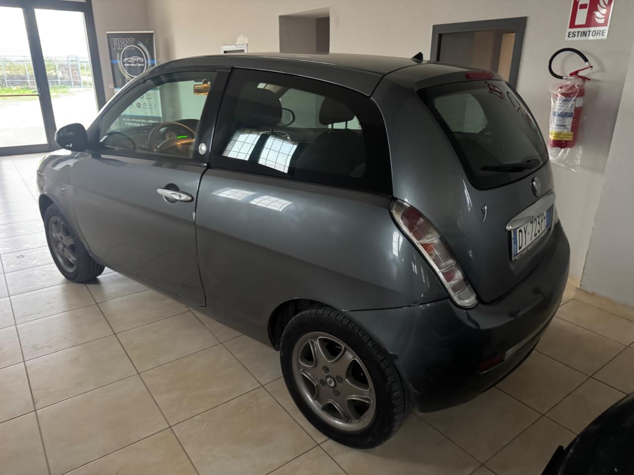 Lancia Ypsilon 1.4 Argento Ecochic GPL