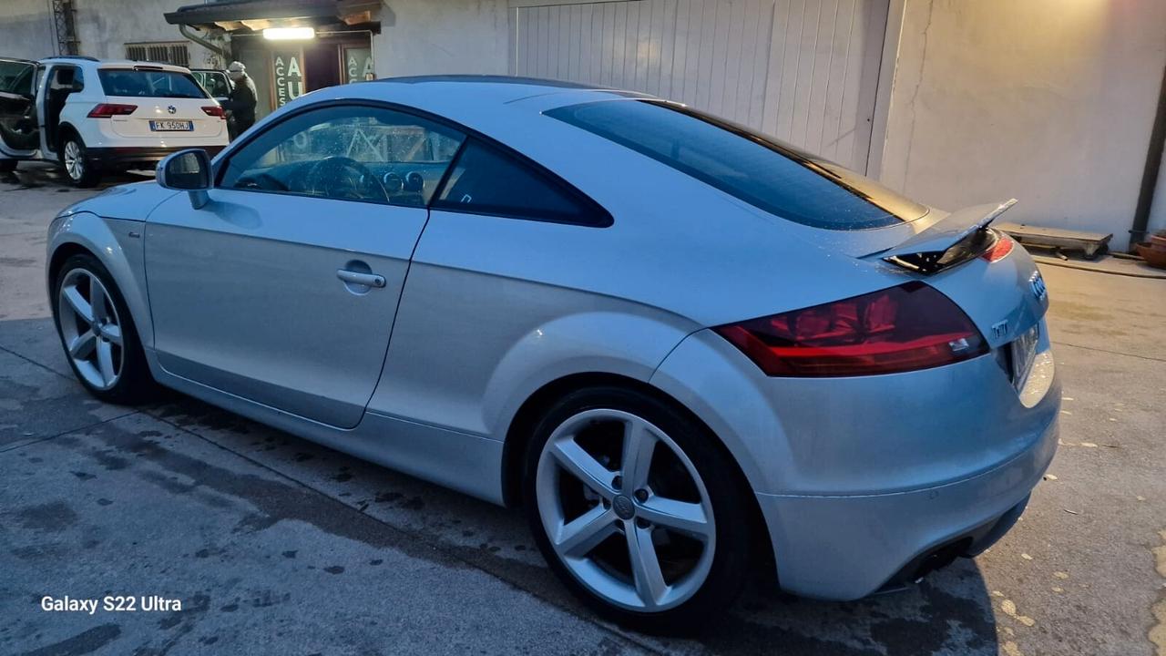 Audi TT Coupé 2.0 TDI quattro Advanced plus