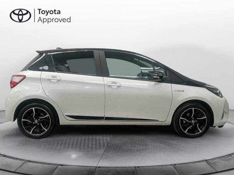 Toyota Yaris 3ª serie 1.5 Hybrid 5 porte Trend "White Edition"