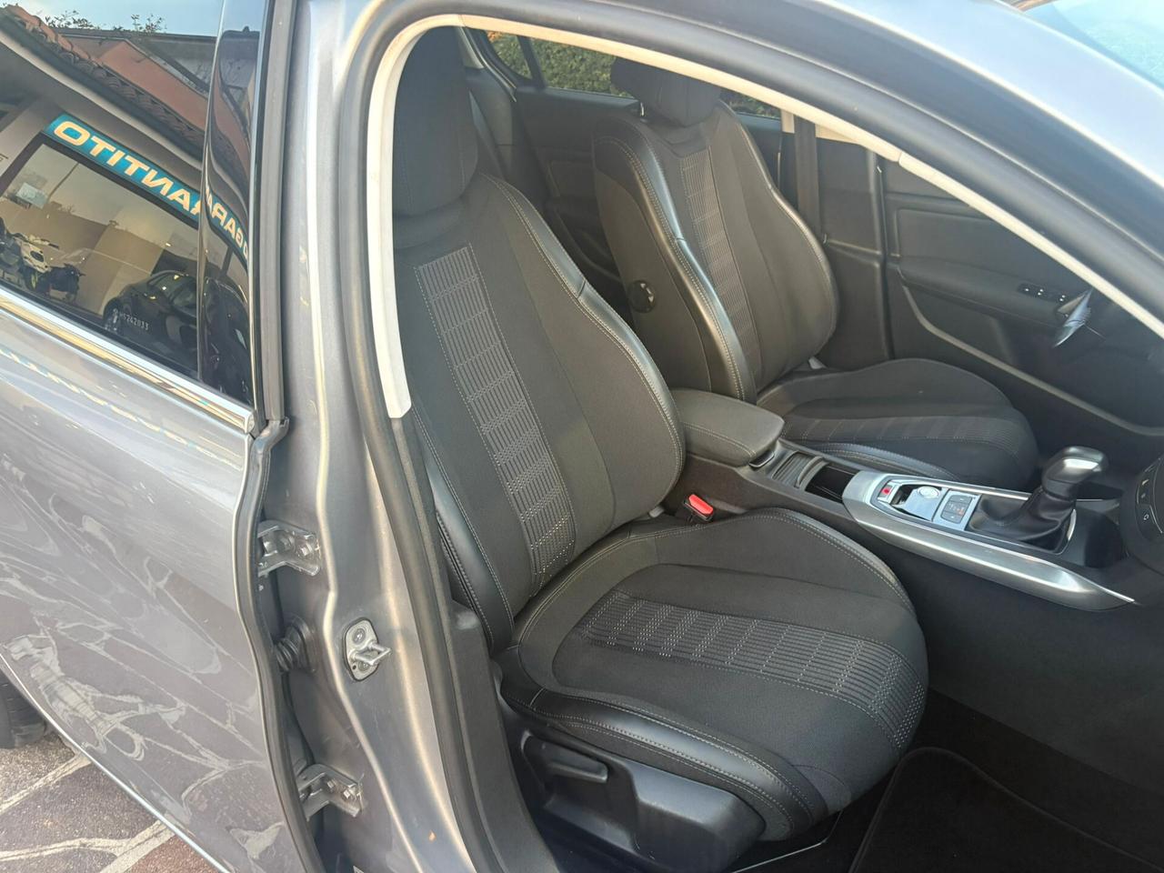 Peugeot 308 BlueHDi 120 S&S EAT6 Allure