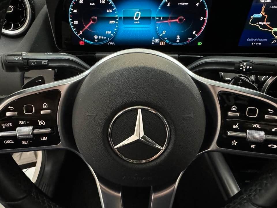 Mercedes-benz GLA 200 d Automatic Sport Plus Tetto 2022