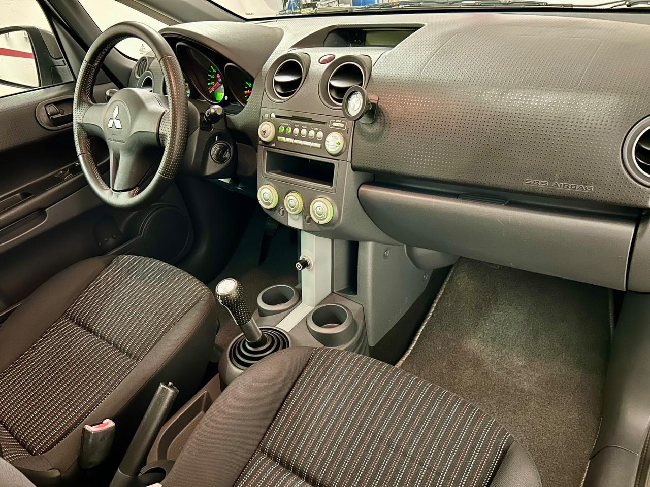 Mitsubishi Colt 1.1 12V 5p. Inform