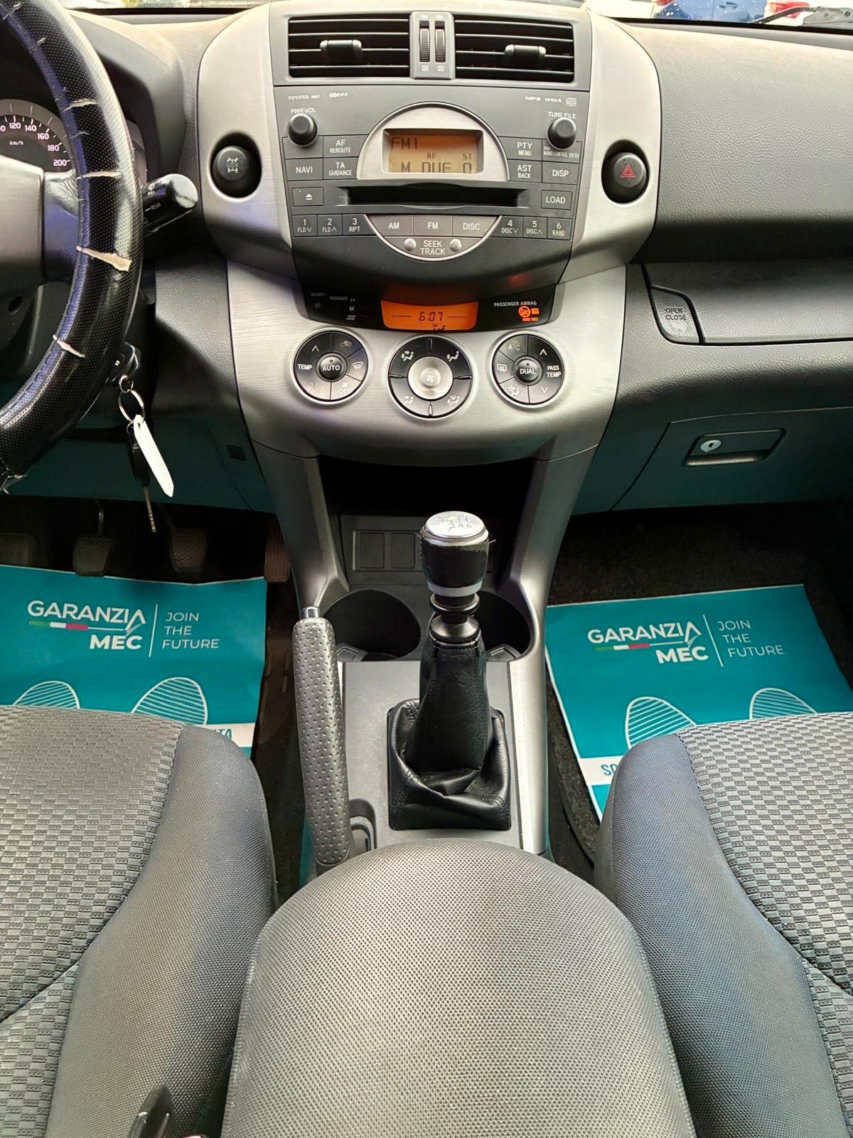 Toyota RAV 4 RAV4 2.2 D-4D 136 CV DPF Luxury