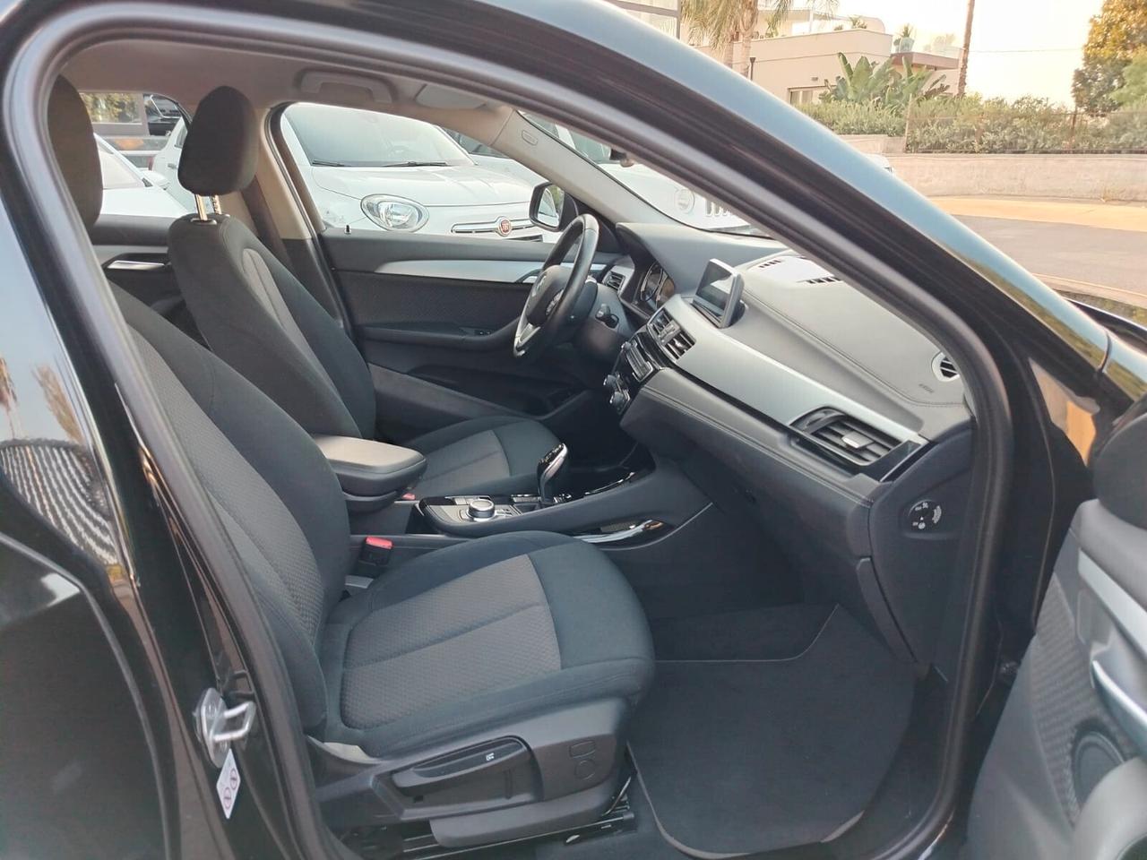 Bmw X2 sDrive18d Advantage Steptronic