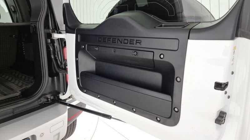 Land Rover Defender 110 3.0D I6 200 CV AWD Auto SE Autocarro N1