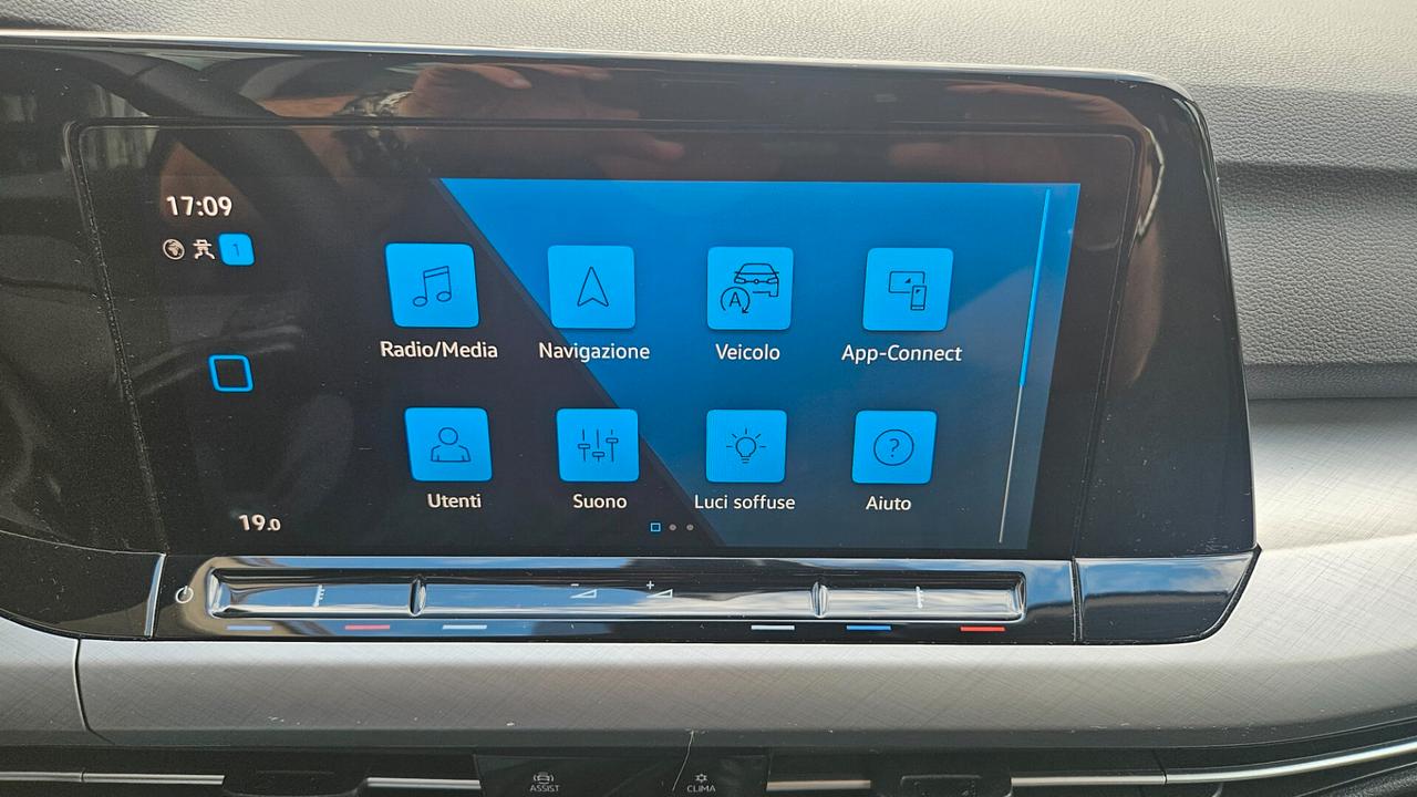 Volkswagen Golf 1.0 tsi evo Life 110cv ACC- NAVY-CARPLAY-