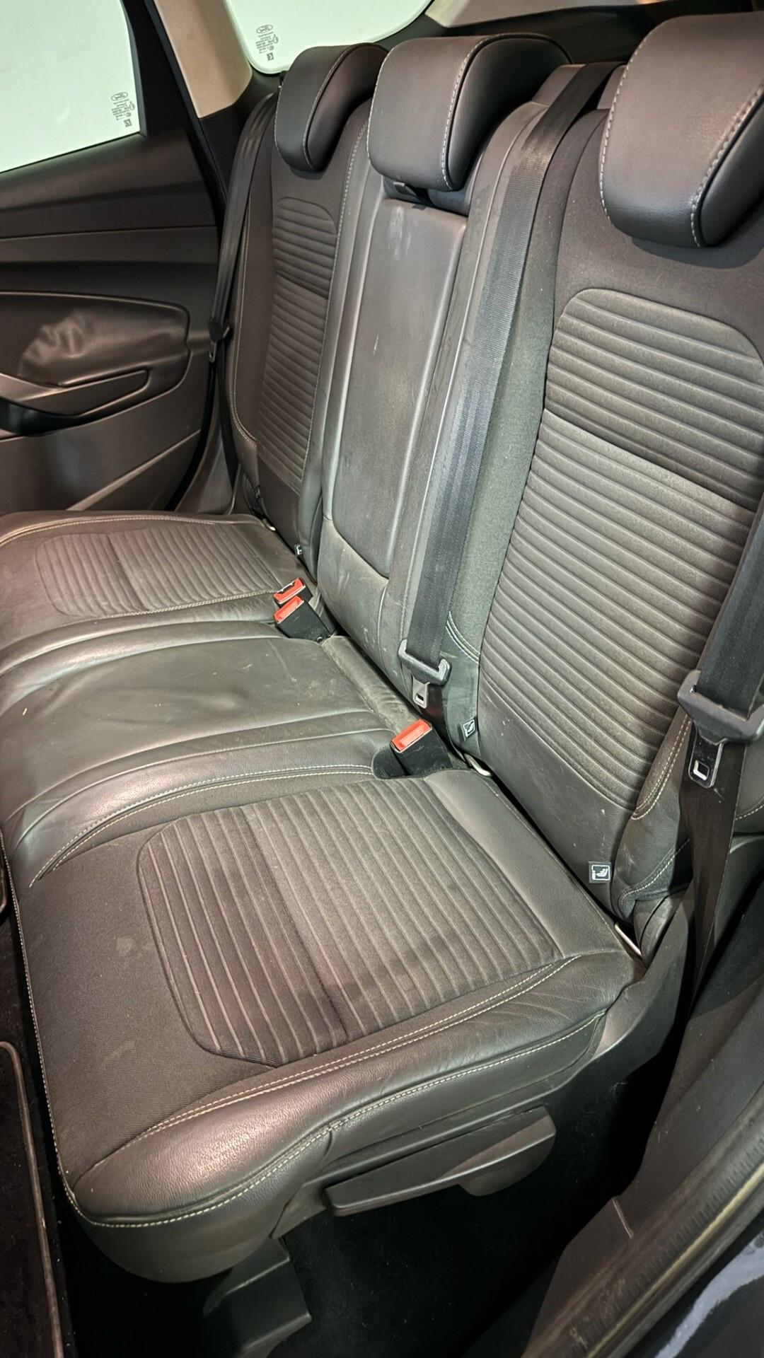 Ford Kuga 2.0 TDCI 150 CV S&S 4WD Titanium
