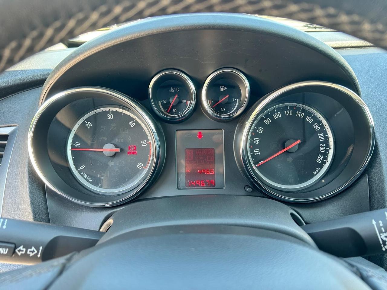 OPEL ASTRA 1.7CDTI 110CV COSMO UNICO TOP NEOPAT.