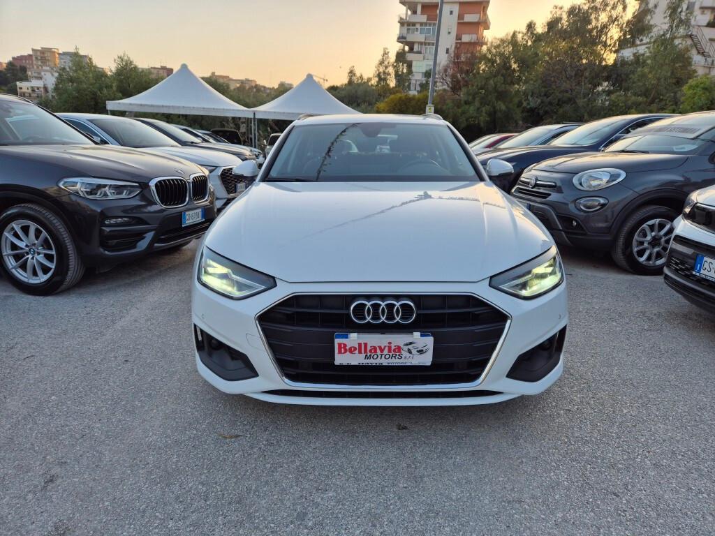 Audi A4 Avant 2.0 TDI S-tronic Business mild hybrid