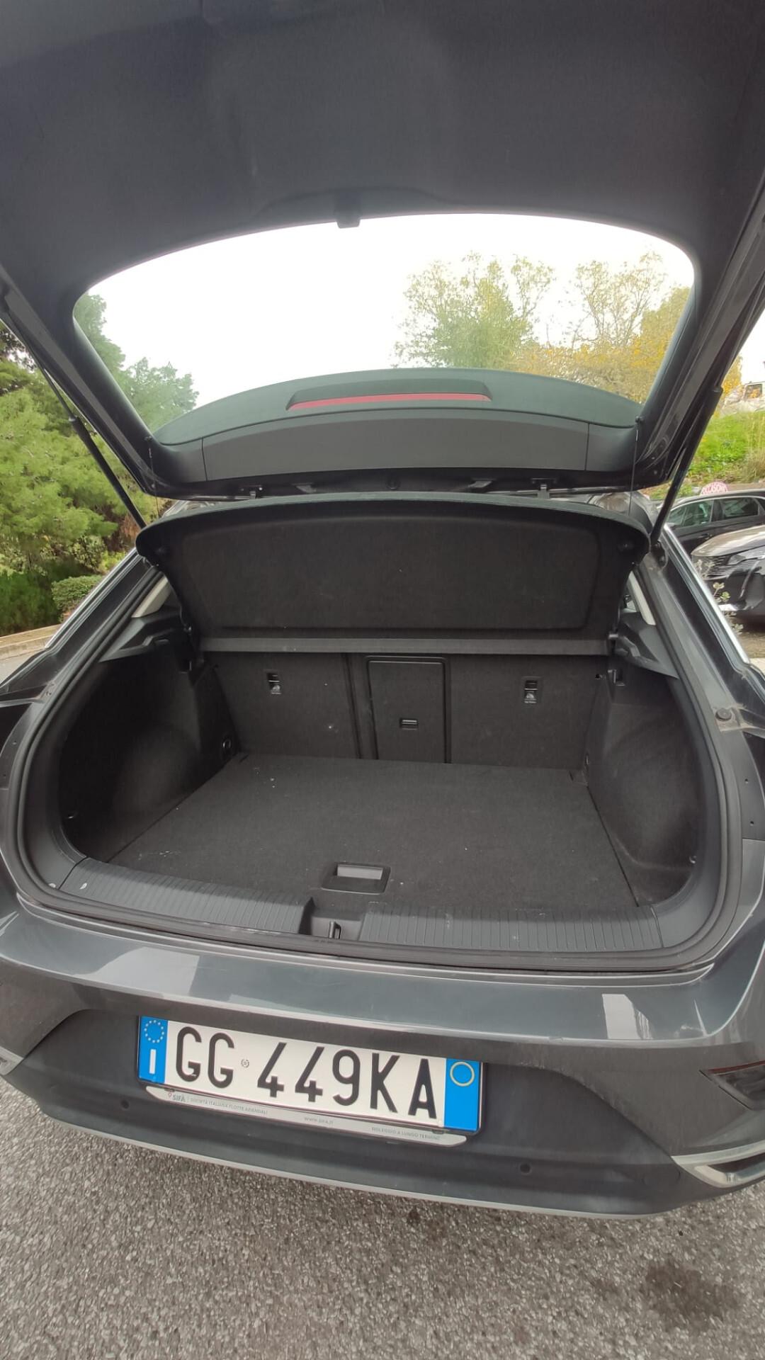 Volkswagen T-Roc 2.0 TDI SCR 150 CV DSG Business come nuova