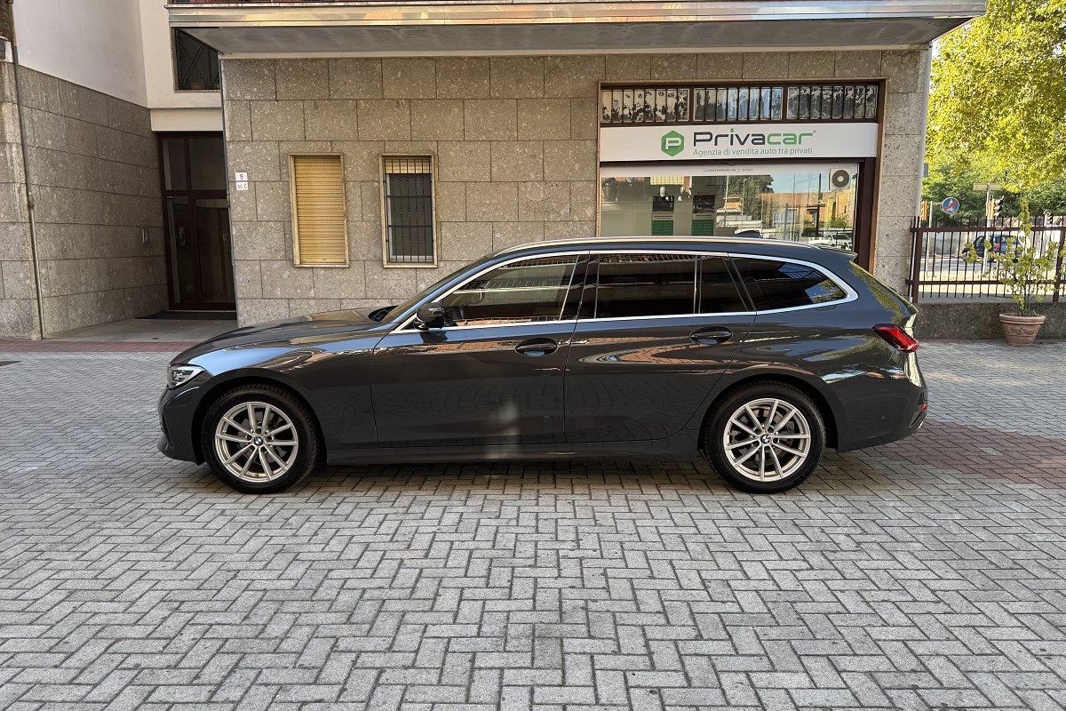 BMW 320d 48V Touring Business Advantage