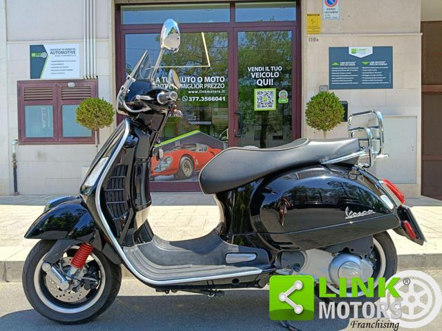 PIAGGIO Vespa GTS 300 Super ABS