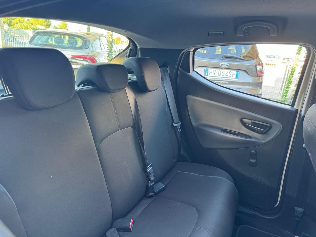 Lancia Ypsilon 1.3 MJT 95 CV S&S Platinum Garanzia