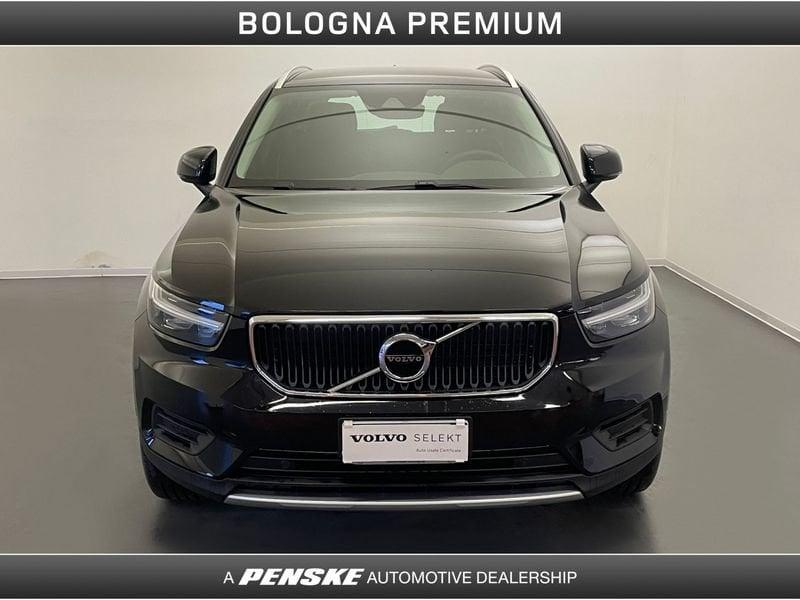 Volvo XC40 T2 Geartronic Momentum Core