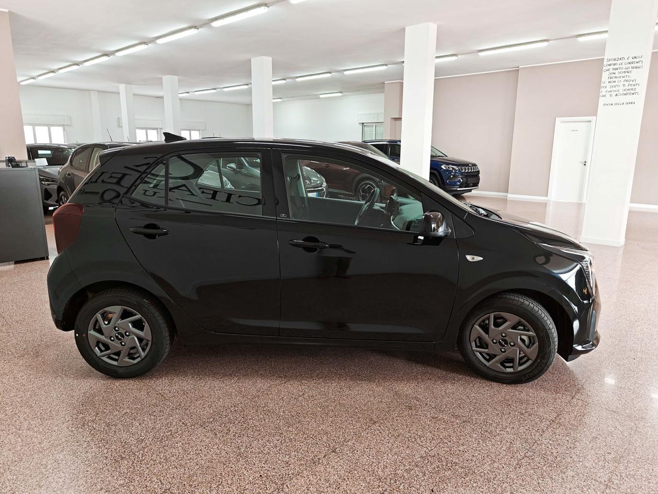 Kia Picanto 1.0 12V 5 porte Urban