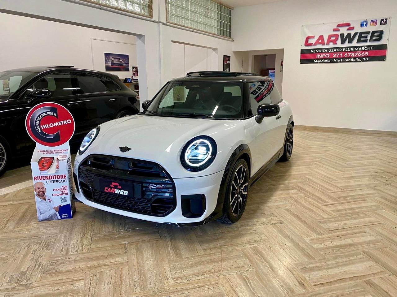 MINI COOPER S JOHN COOPER WORKS Harman Kardon 2024