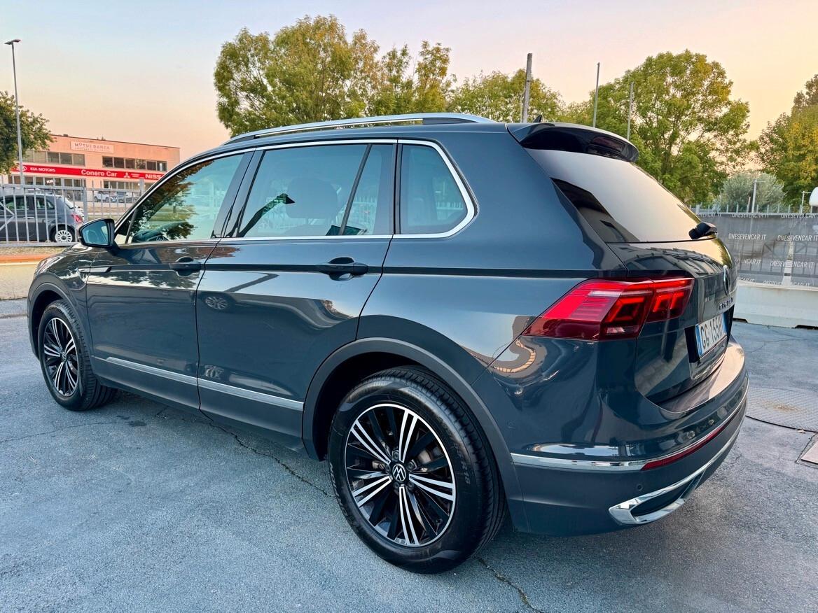 Volkswagen Tiguan 2.0 TDI 150 CV SCR DSG Elegance