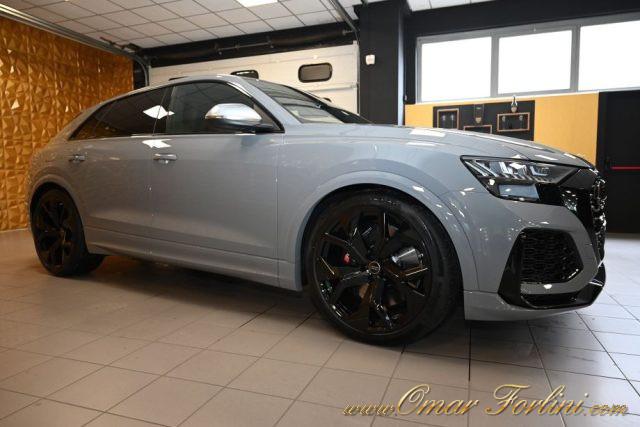 AUDI RS Q8 4.0 TFSI Q.TIP.DYNAMIC TET.23"B&O MATRIX SED.VENT/