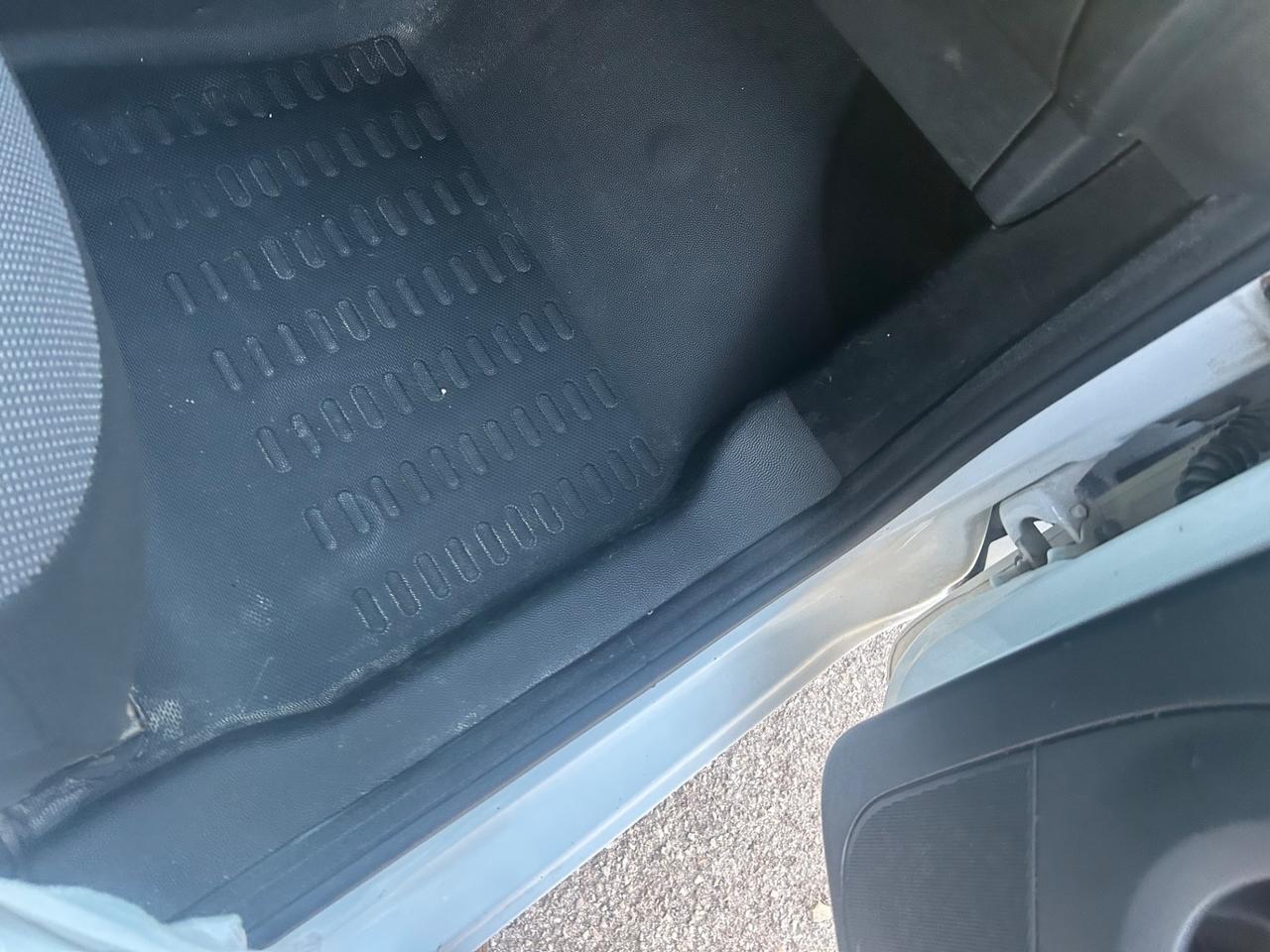 Peugeot Partner BlueHDi 3 Posti Euro6