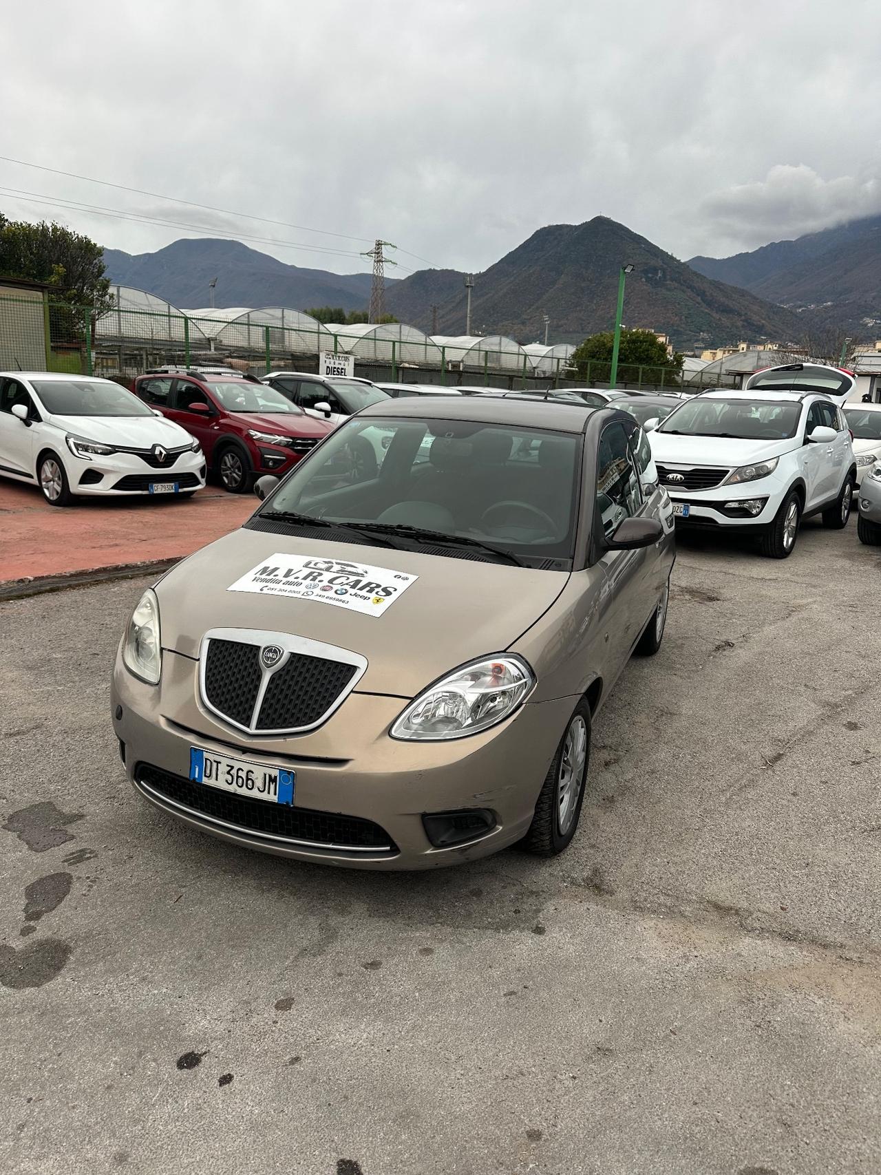 Lancia Ypsilon 1.4 Oro Ecochic GPL