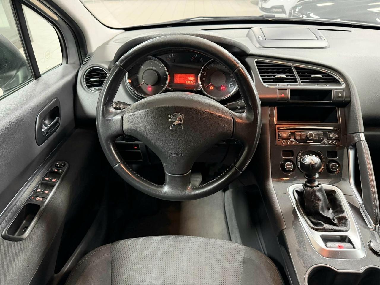 PEUGEOT 3008 1.6 HDi 115CV BUSINESS