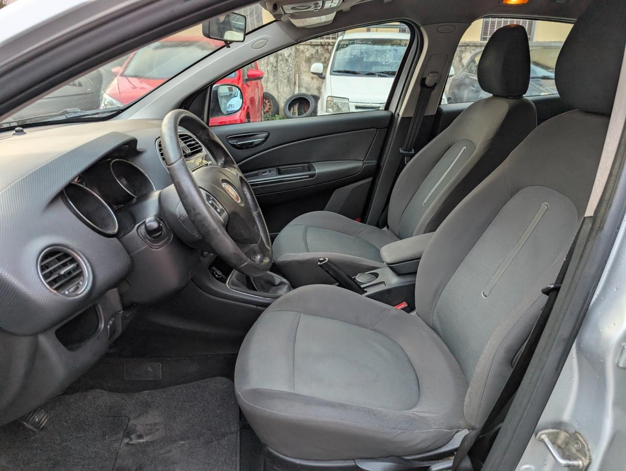 Fiat Bravo 1.4 Dynamic GPL rinnovato 2030 - Tagliandata