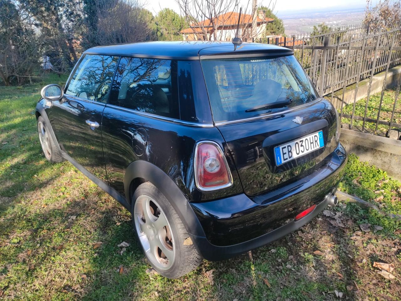 Mini 1.6 16V One D