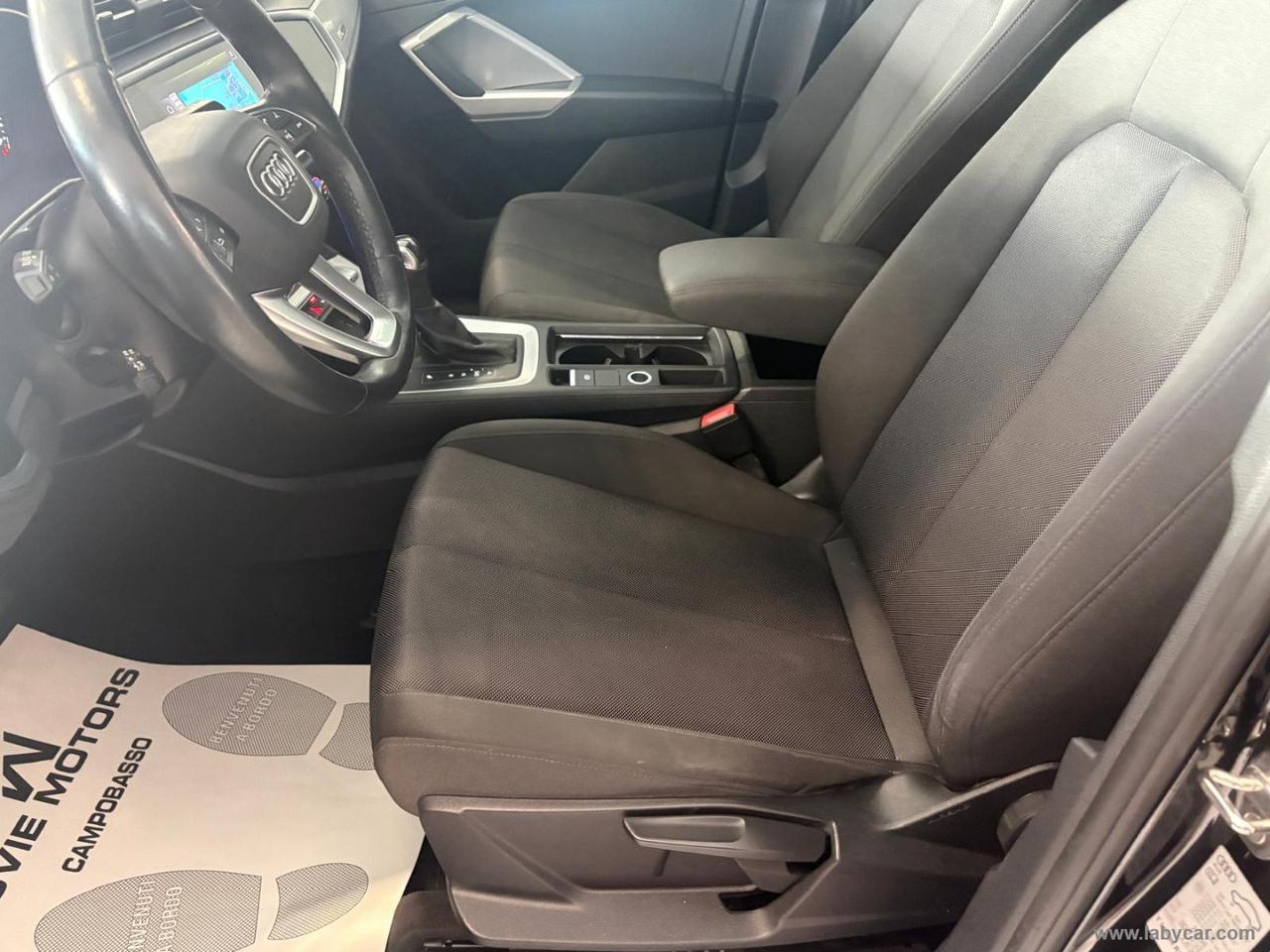 AUDI Q3 35 TDI S tronic Business Advanced