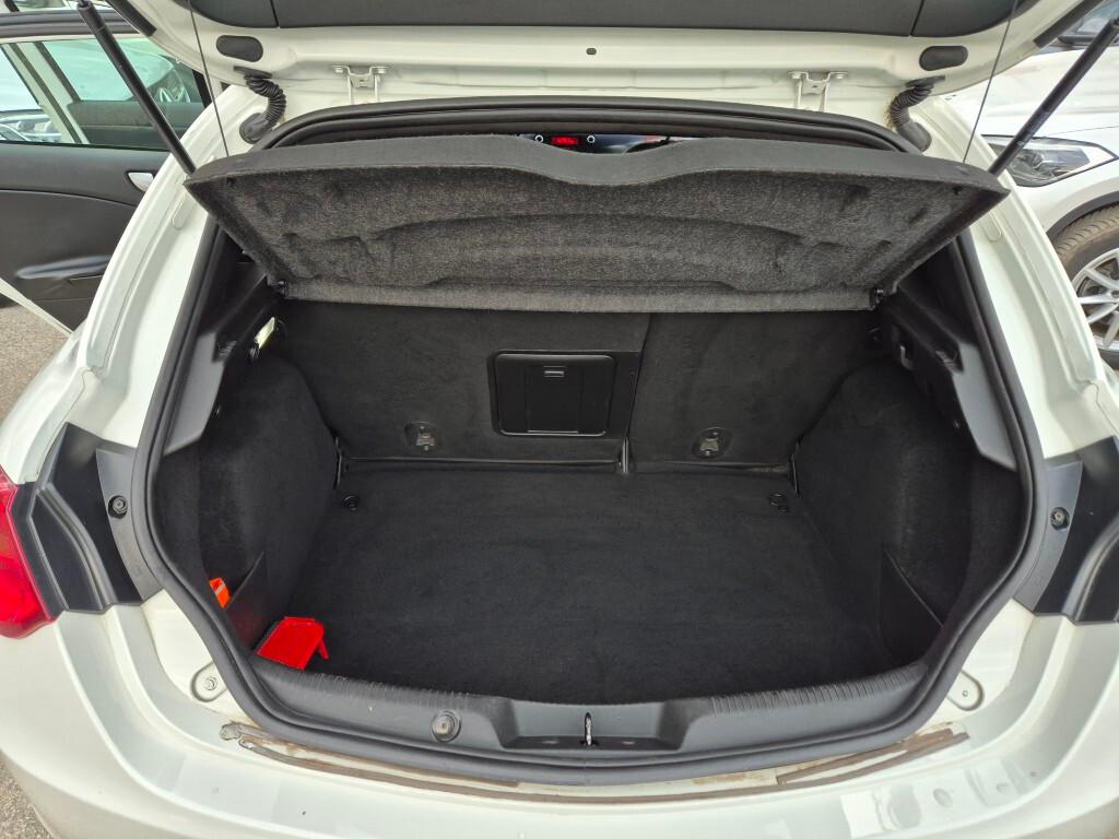 Alfa Giulietta 1.6 JTDm-2 105 CV EXCLUSIVE