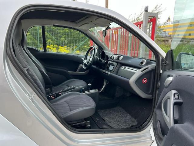 SMART - Fortwo - 52 kW MHD coupé White Tailor Made