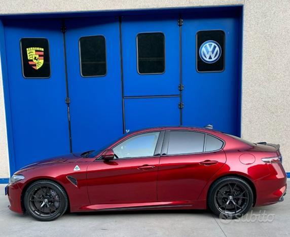 ALFA ROMEO Giulia 2.9 T V6 AT8 Quadrifoglio ROSS