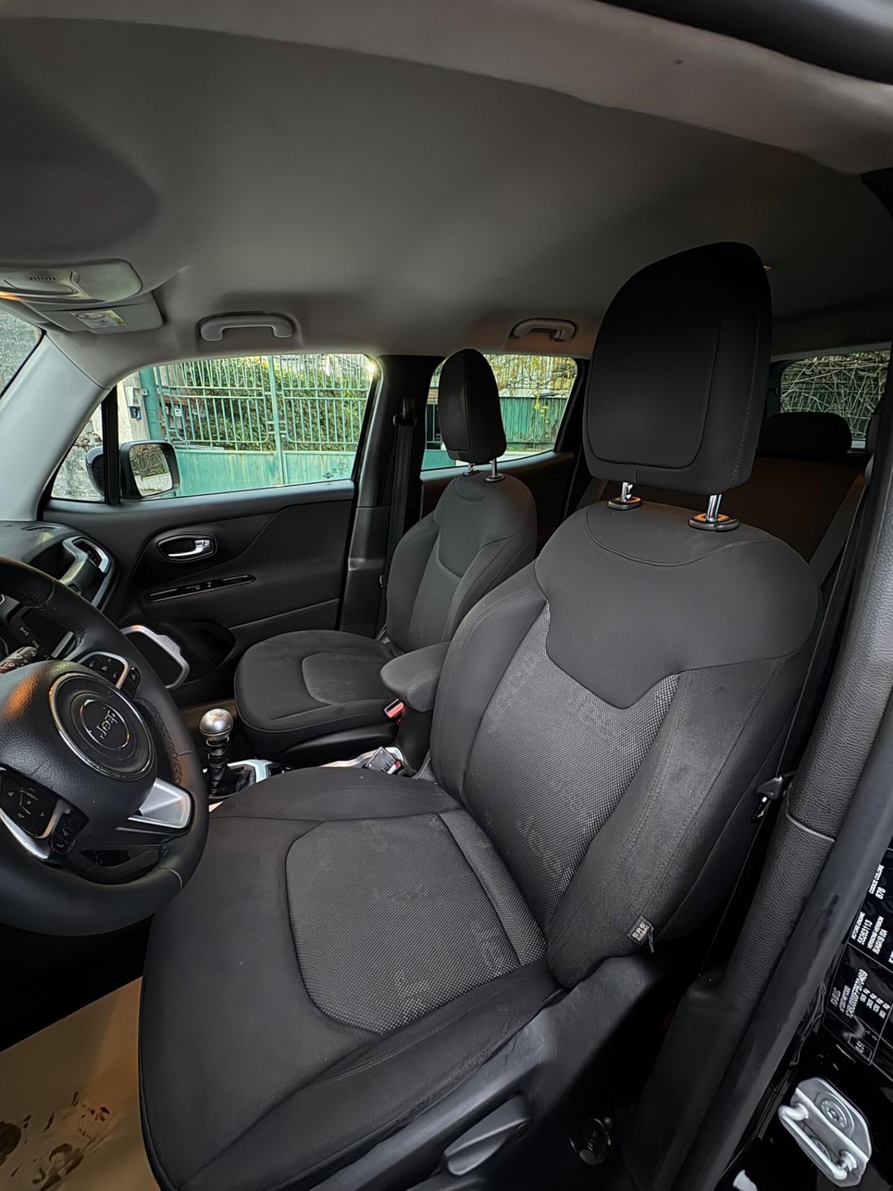 Jeep Renegade 1.6 Mjt 120 CV Total Black