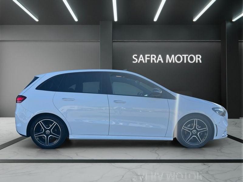 Mercedes-Benz Classe B B 180 AMG Line Premium auto