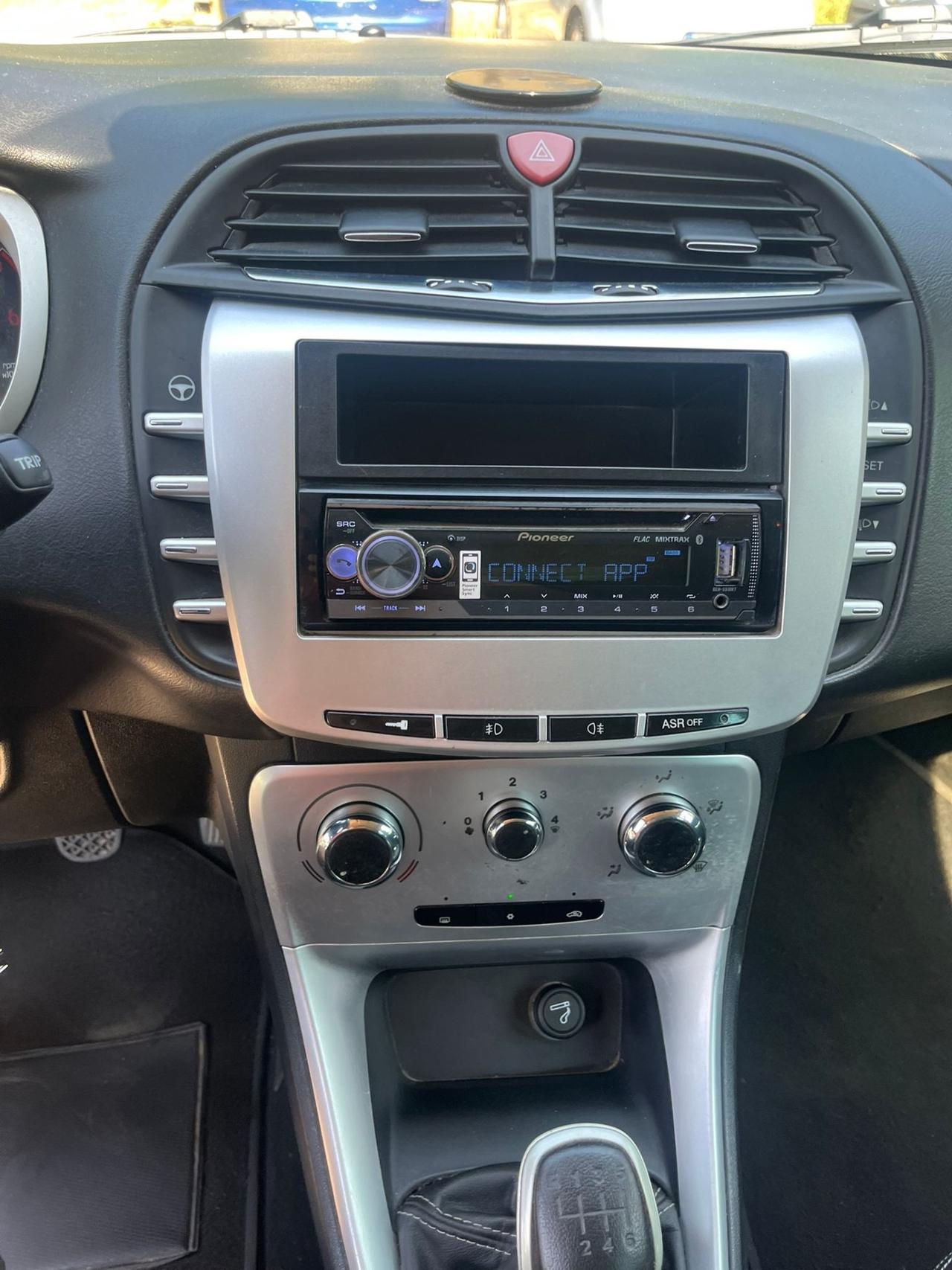Lancia Delta 1.9 MJT Twinturbo DPF Executive