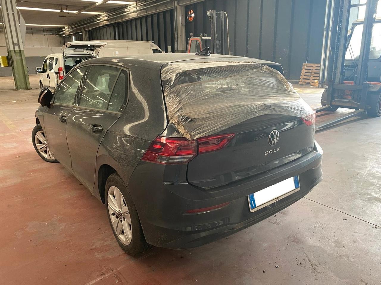 Volkswagen Golf 1.5 tgi 130cv dsg INCIDENTATA