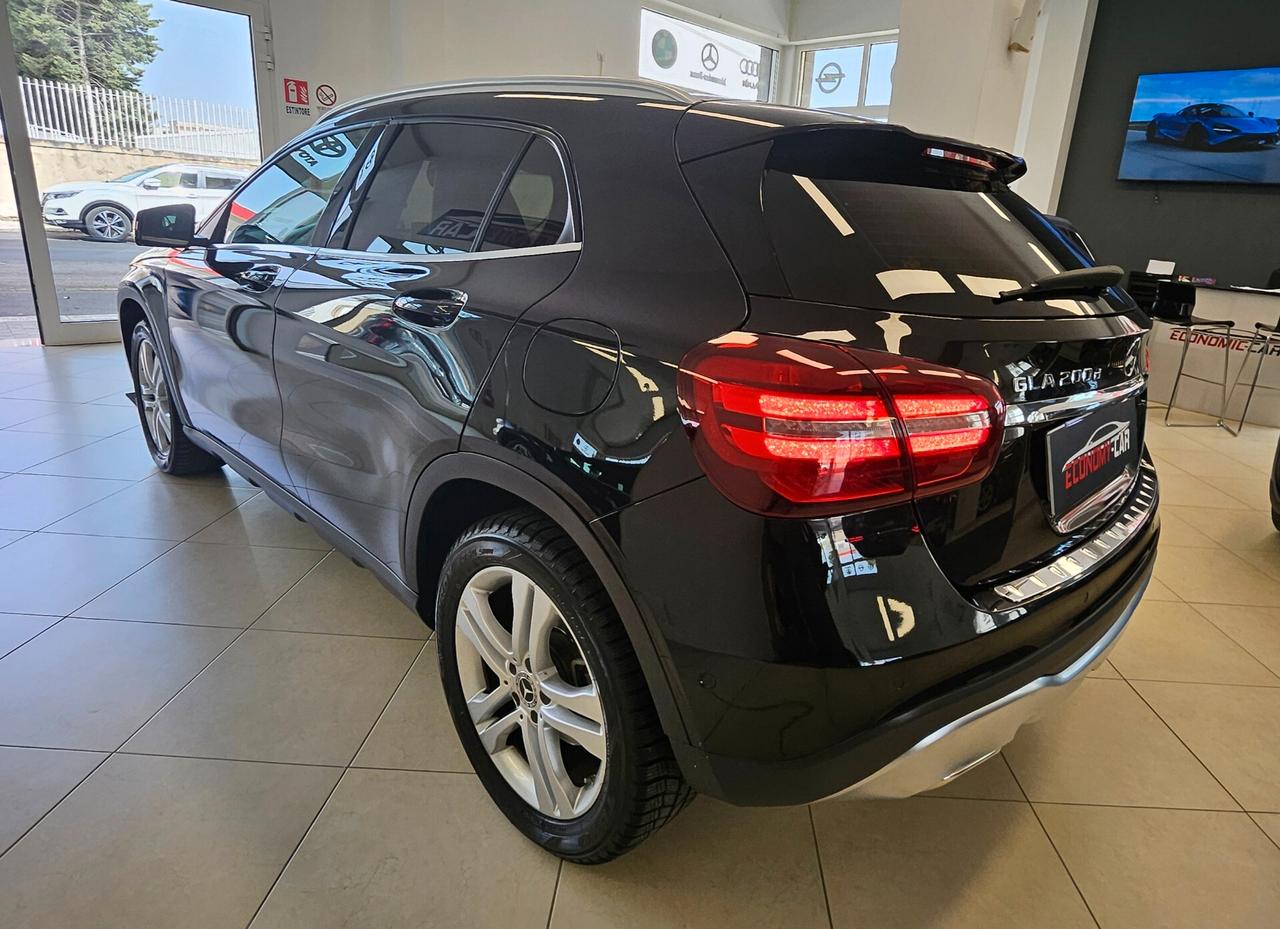 Mercedes-benz GLA 200 d Automatic Premium
