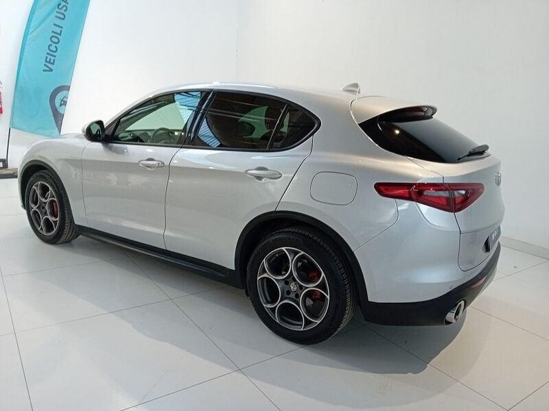 Alfa Romeo Stelvio Stelvio 2.2 Turbodiesel 160 CV AT8 RWD Rosso Edizione
