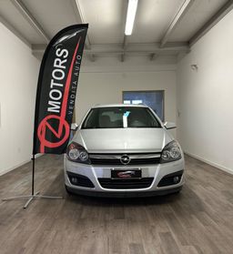 Opel Astra 1.9 16V CDTI 150CV Station Wagon Cosmo