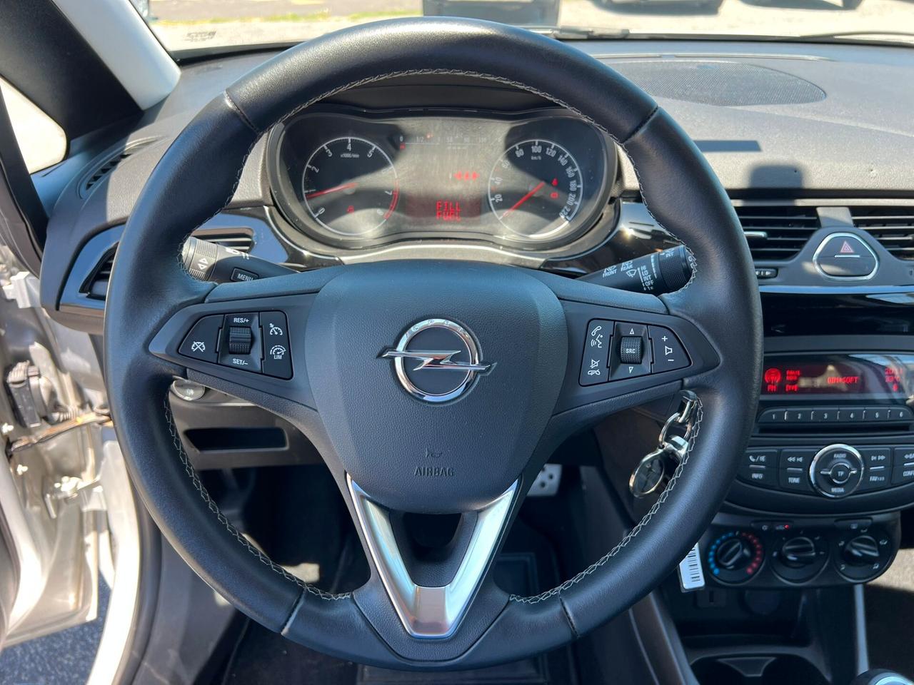 Opel Corsa 1.2 Coupé Black Edition 5porte