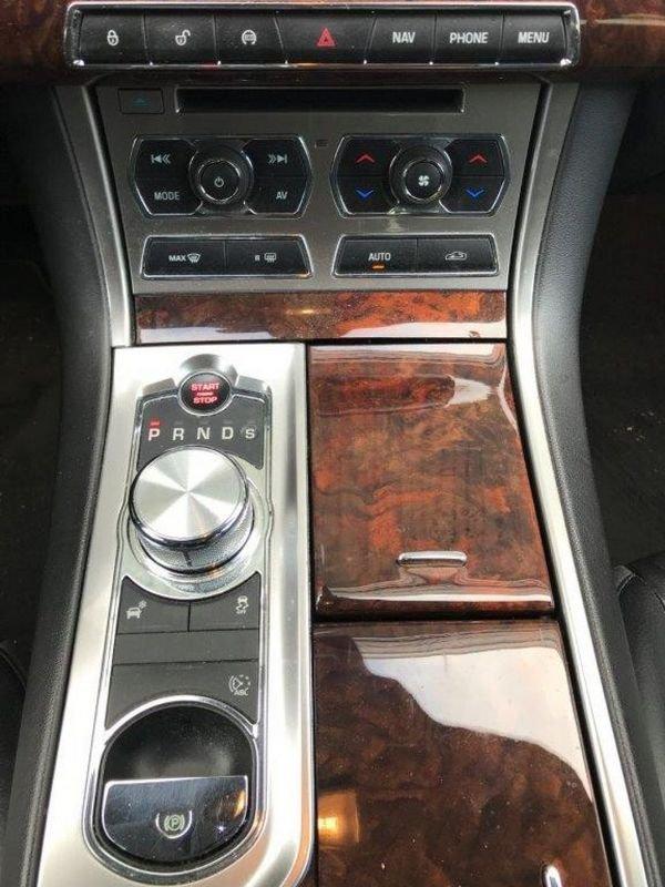 Jaguar XF 2.2 D 190 CV Luxury FULL OPTIONAL