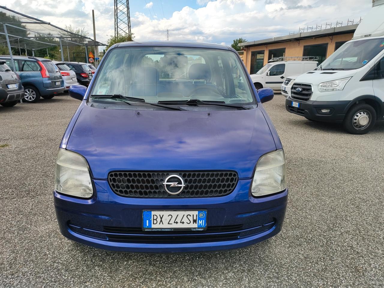 Opel Agila 1.2 16V Comfort