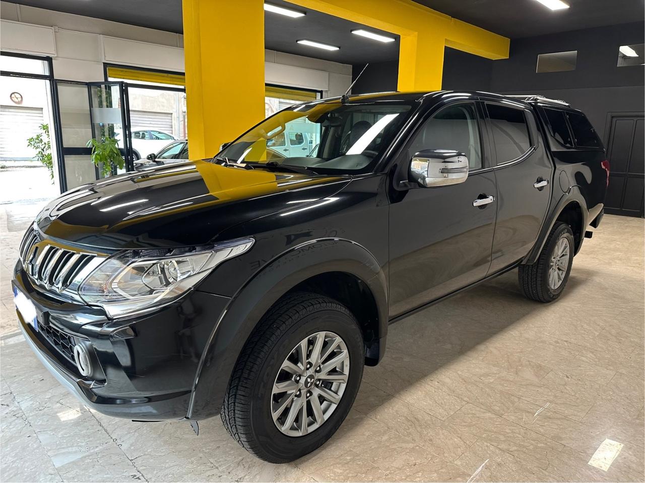 Mitsubishi L200 2.4 DI-D/181CV Double Cab Intense Hp Mivec