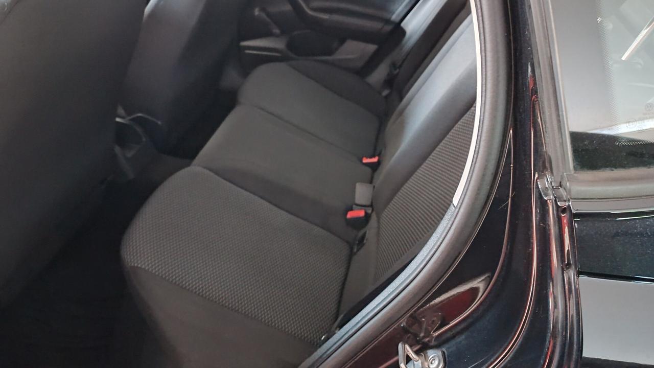 Volkswagen Polo 1.0 MPI 75 CV 5p. Comfortline