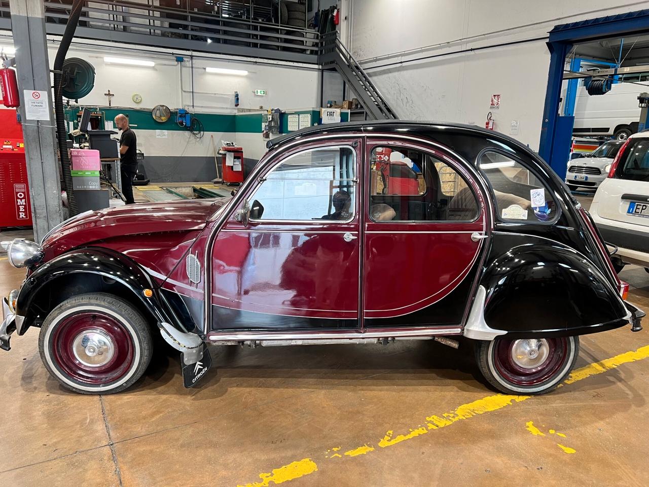 Citroen 2CV 6 Charleston